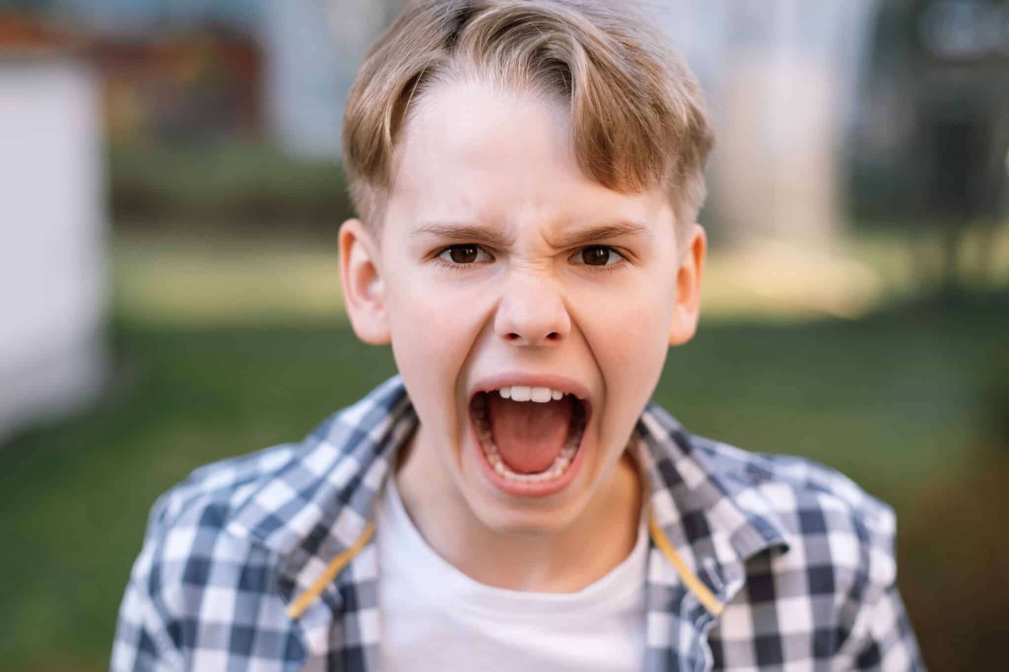 علت عصبانیت در کودکان